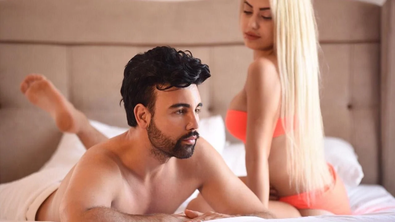 Türkiye'deki eskort endüstrisi üzerinde teknolojinin etkisi: İki ucu keskin kılıç