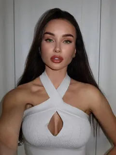 Ariel escort in Istanbul