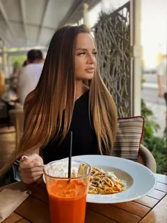 Dasha escort in Istanbul