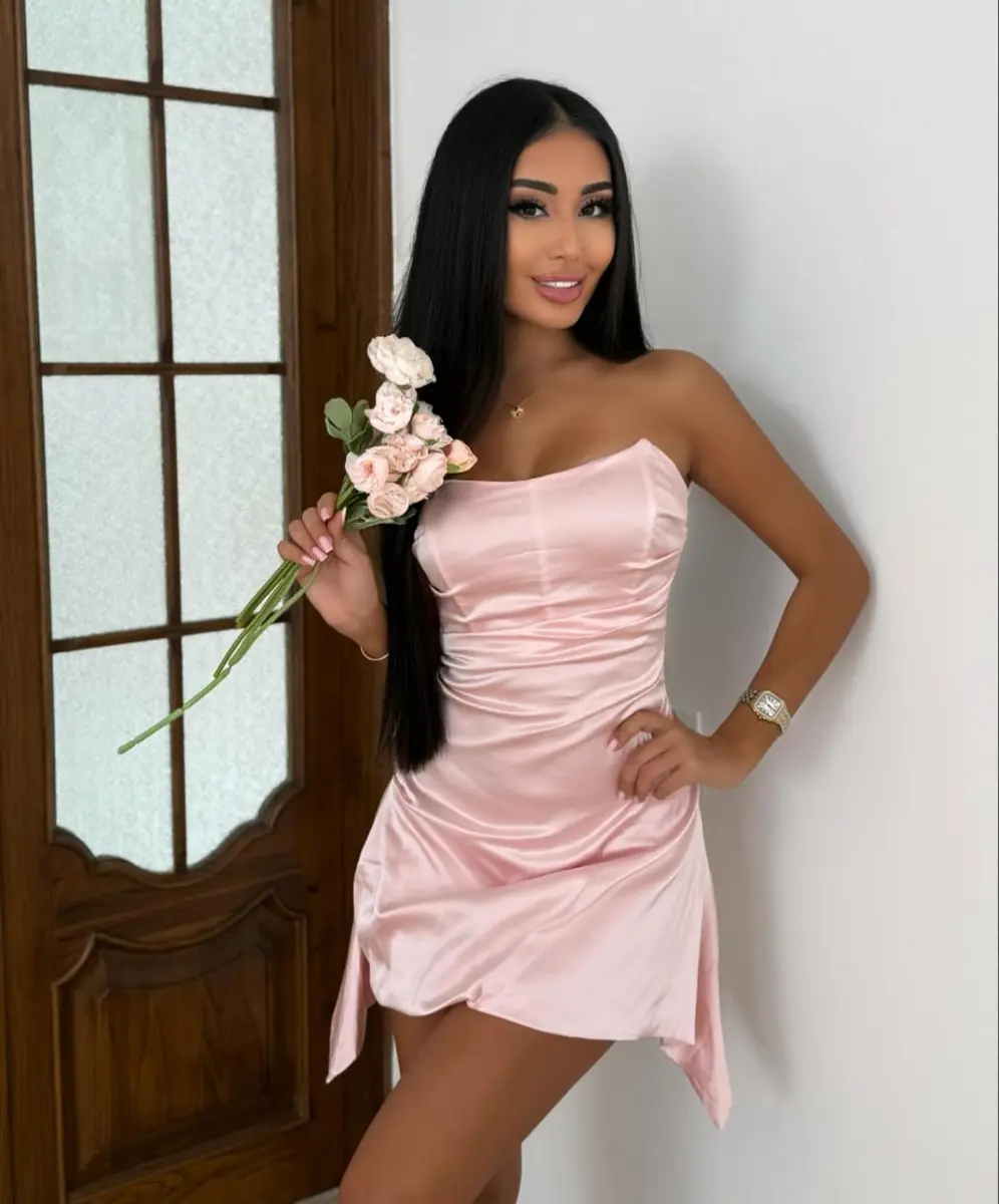 Indira escort in Istanbul
