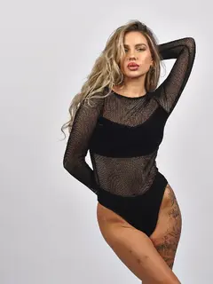 Lauren escort in Istanbul