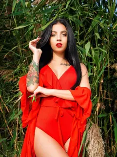 Luna escort in Istanbul