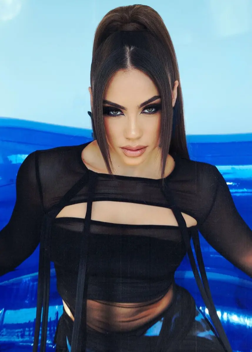 Makayla escort in Istanbul