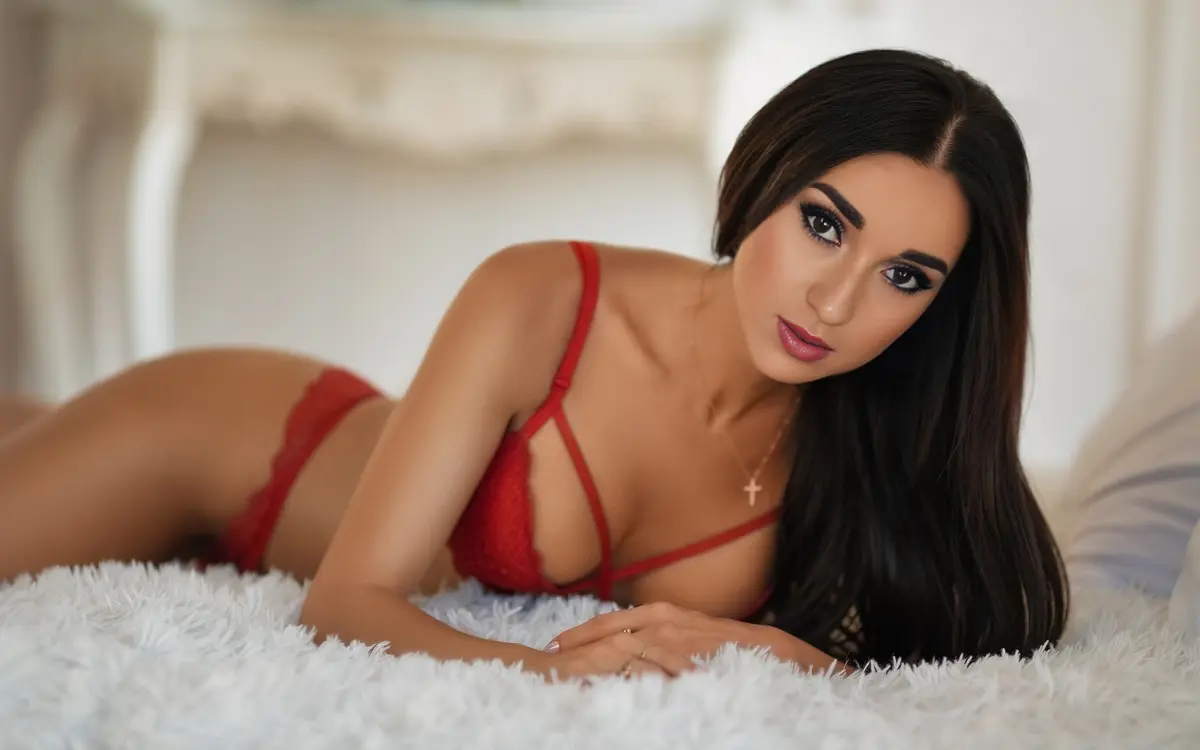 Maria escort in Istanbul