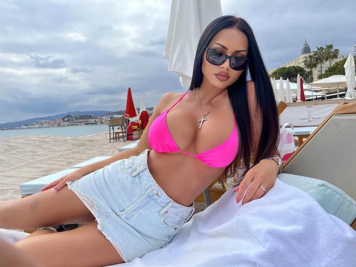 Marya escort in Istanbul