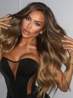 Sarona escort in Istanbul