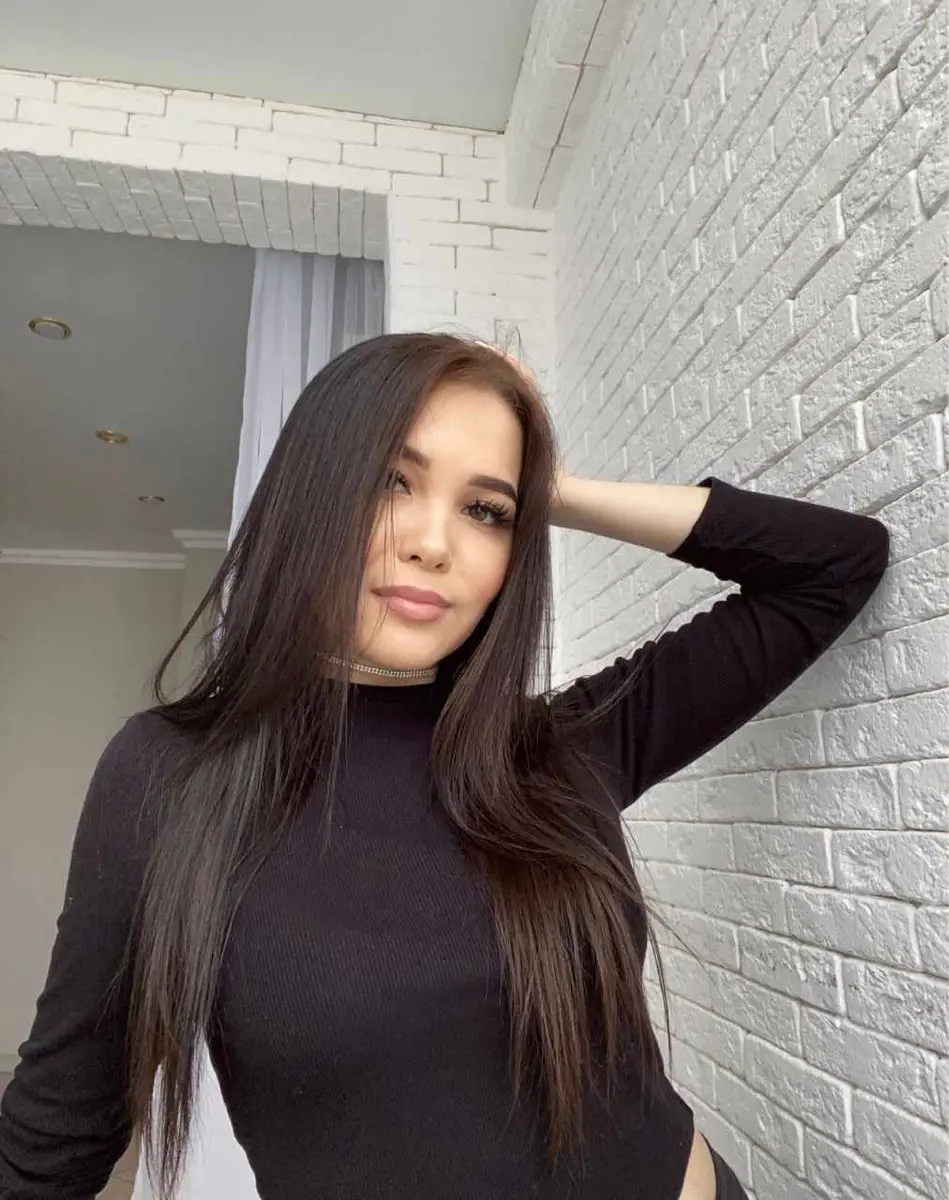 Vladlena escort in Istanbul