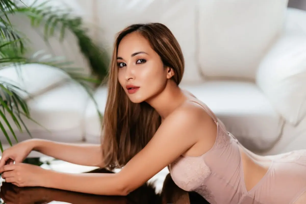 Zarina escort in Istanbul