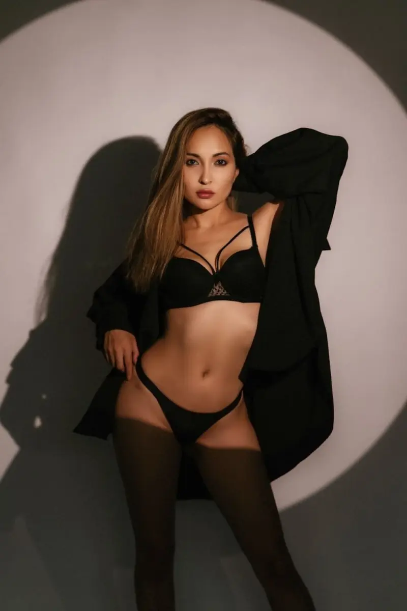 Zarina escort in Istanbul